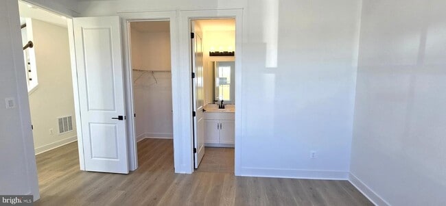 Building Photo - 1726 Blacksmith Wy