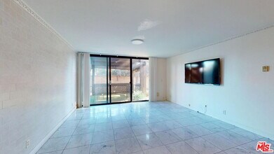 Building Photo - 7777 W 91st St