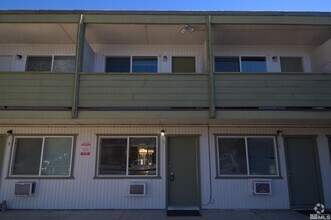 Building Photo - 511 Country Village Dr