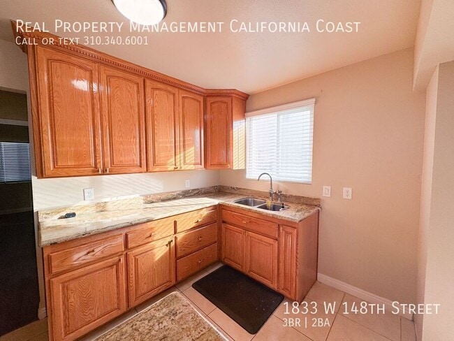 Building Photo - 1833 148th St