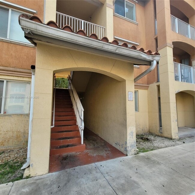 Building Photo - 17612 NW 25th Ave