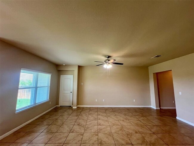 Building Photo - 367 Dusky Thrush Dr