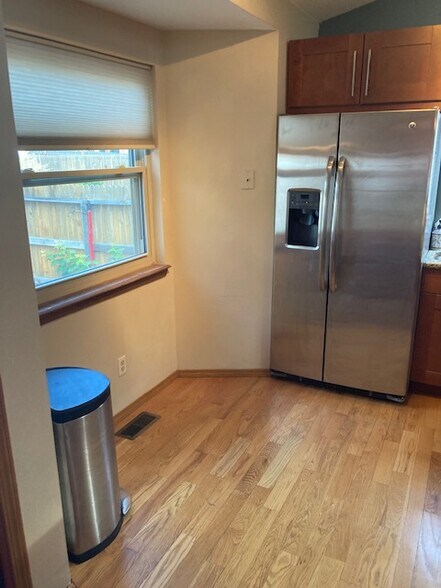 Building Photo - 5887 Granby Hill Dr