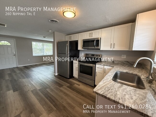 Building Photo - 260 Nippino Trail E