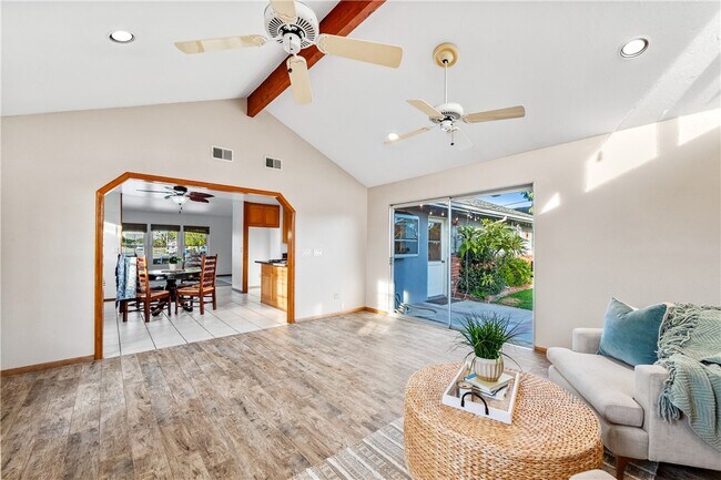 Building Photo - 6682 Alexandria Dr