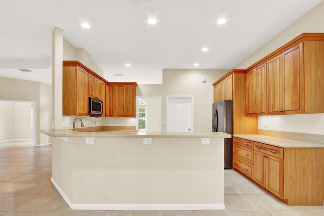 Building Photo - 15096 76th Trail N