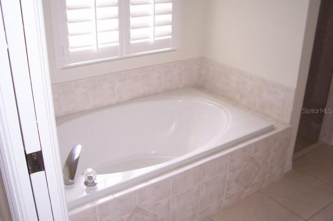 Building Photo - 4228 Chiffon Ln