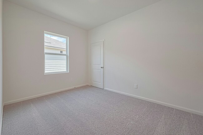 Building Photo - 8510 Ora Mdws Dr