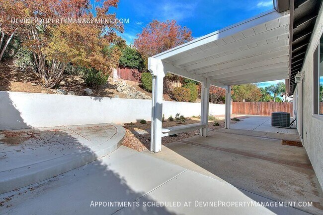 Building Photo - 9814 Hibiscus Ct