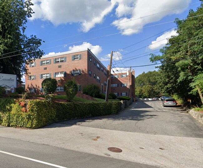 Building Photo - 2 bedroom Rt-9 Framingham