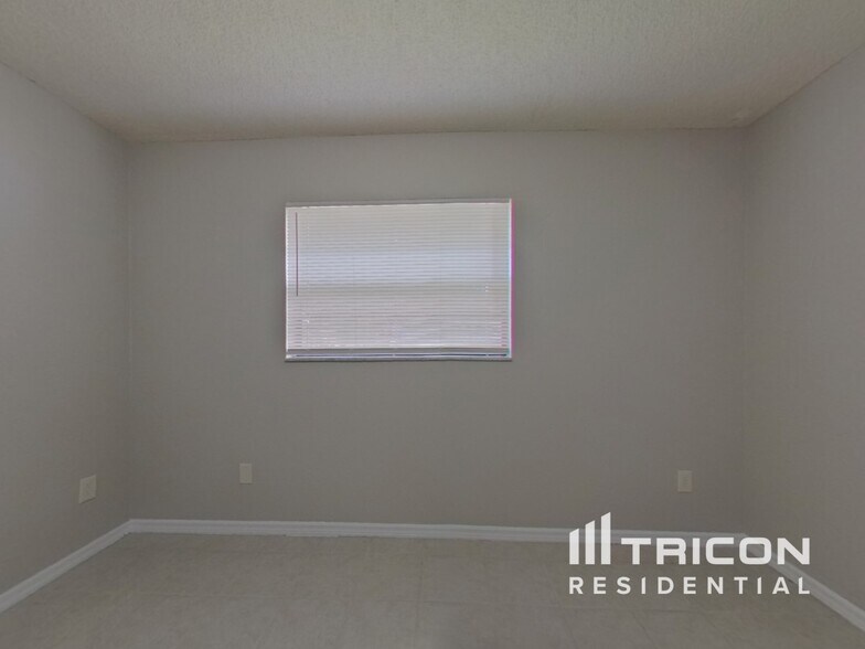 Building Photo - 4859 Orange Grove Way