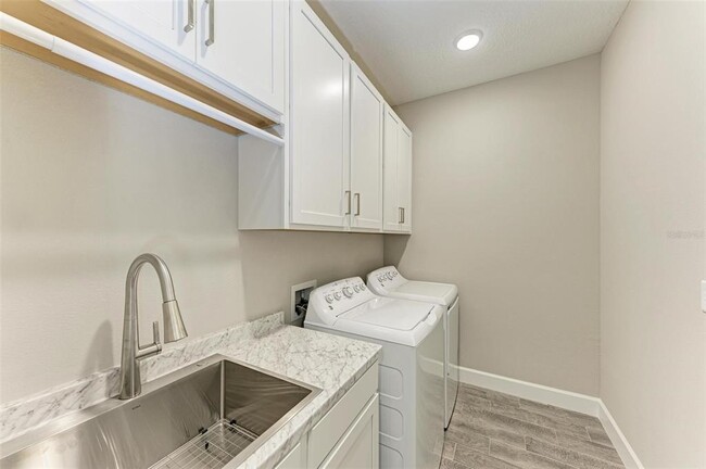 Building Photo - 3117 Formia Ct