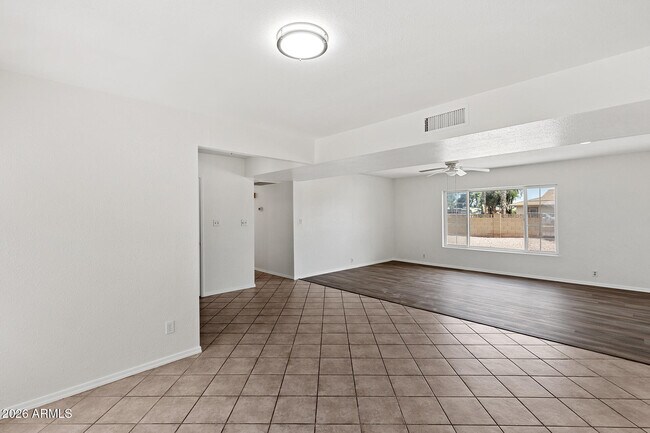 Building Photo - 4503 W Bryce Ln