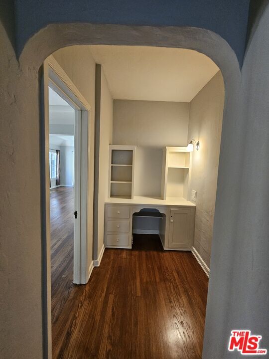 Building Photo - 1135 Cardiff Ave