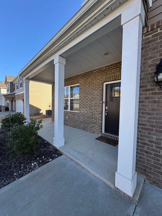 Building Photo - 134 David Hl Dr