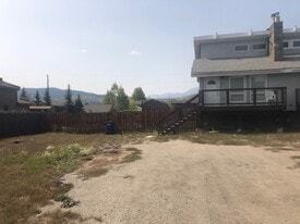 Building Photo - 554 Cartier Ct