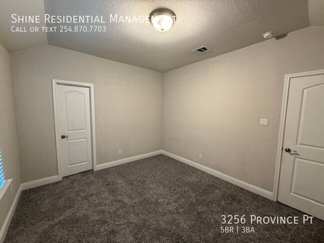Building Photo - 3256 Province Pt