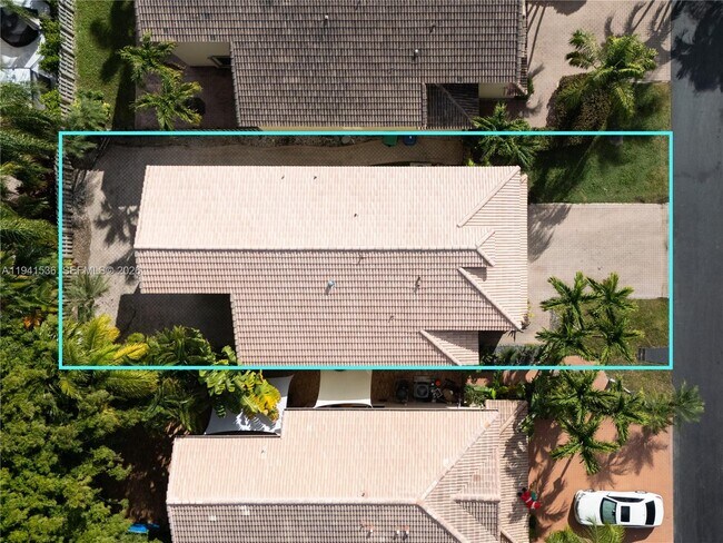 Building Photo - 5153 NW 113th Ave