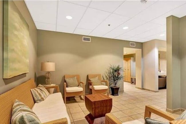 Building Photo - 3404 American Dr