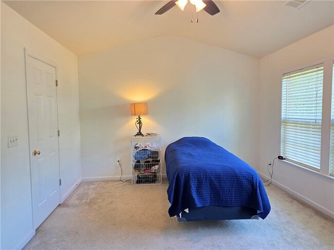 Building Photo - 1706 Stanwood Dr NW