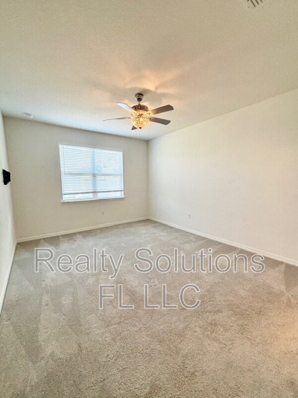 Building Photo - 1616 Blue Lagoon Cir