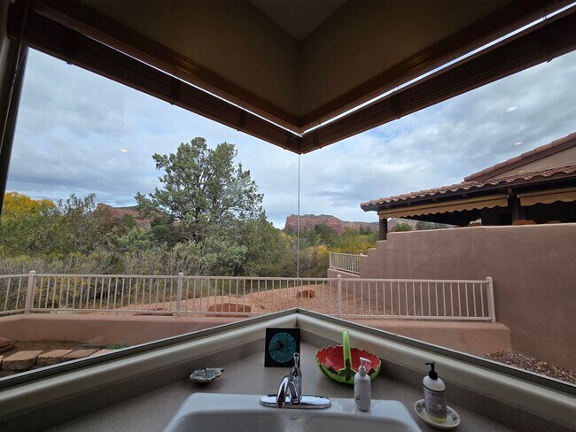 Building Photo - Furnished, Long-Term Rental Minimum 6 months rental.