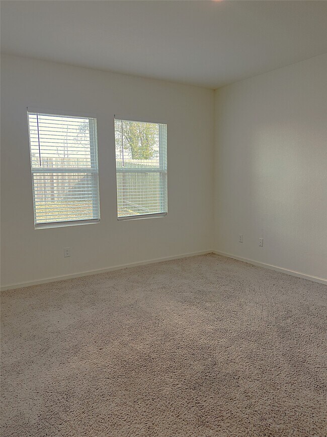 Building Photo - 14715 Peaceful Wy