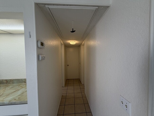 Building Photo - 1594 Christopher Ln