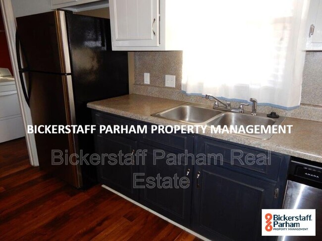 Building Photo - 5342 Brookview Dr