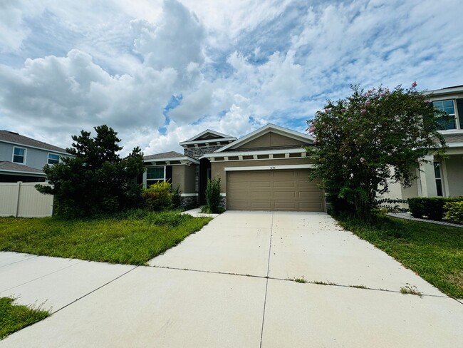 Primary Photo - Gorgeous 4 bedroom, 2.5 bathroom HOME in W...