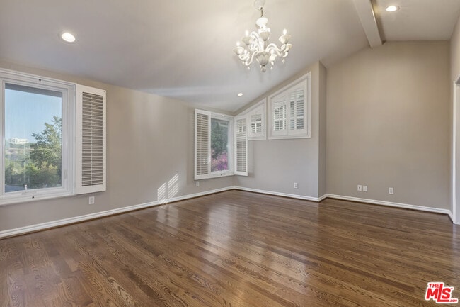 Building Photo - 1277 N Norman Pl