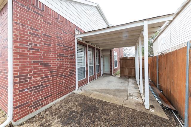 Building Photo - 2325 Hunters Run Dr