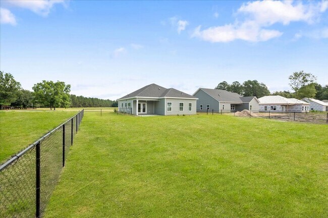 Building Photo - 70 Owens Rd