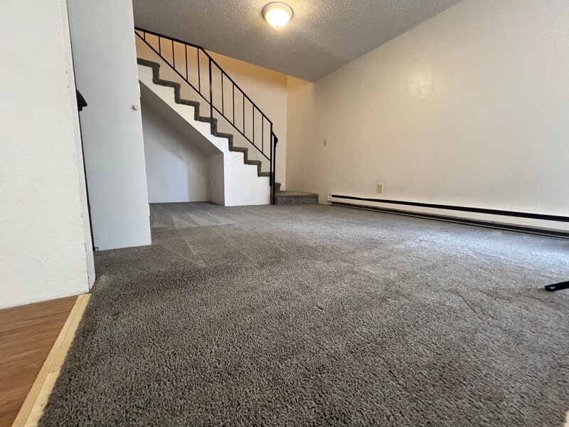 Building Photo - 220 Ellingson Dr