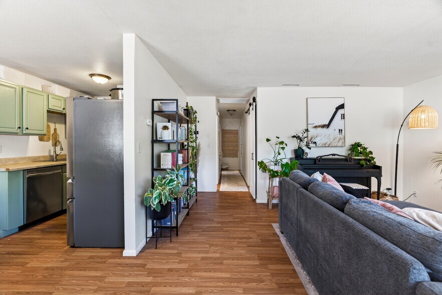 Building Photo - 2315 Galaxy Way