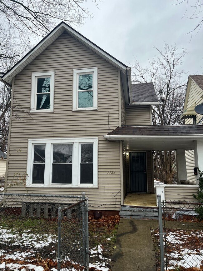 Building Photo - 7728 Elton Ave