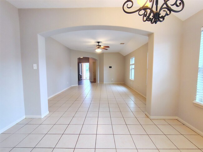 Building Photo - 9723 Opal Rock Dr