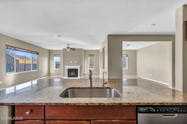 Building Photo - 2751 Cityview Terrace