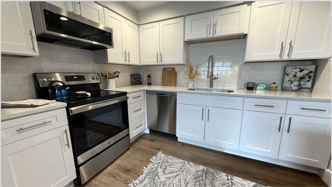 Interior Photo - SoDo Flats | 1 Bedroom Apartments in Downt...