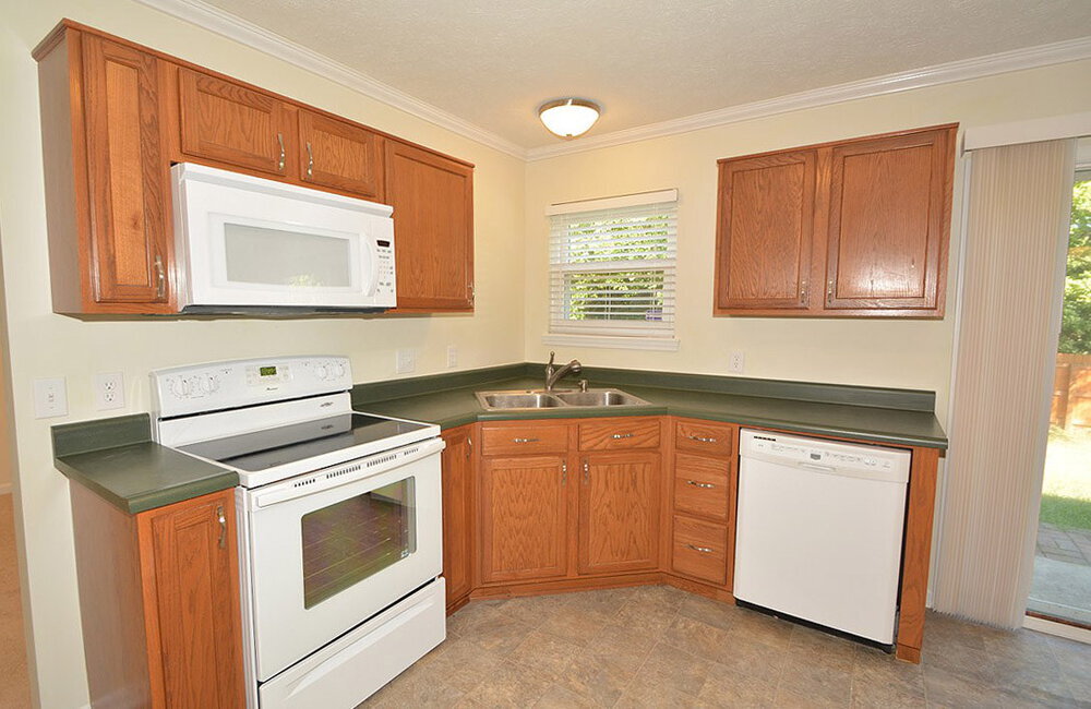 Building Photo - 3146 Crestwell Dr