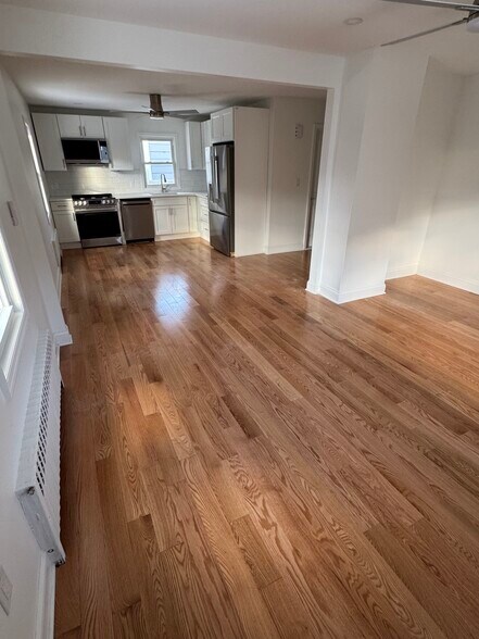 Building Photo - 47 Morgan St