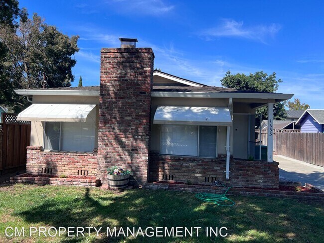 Building Photo - 2 br, 1 bath House - 1655 Catherine Street