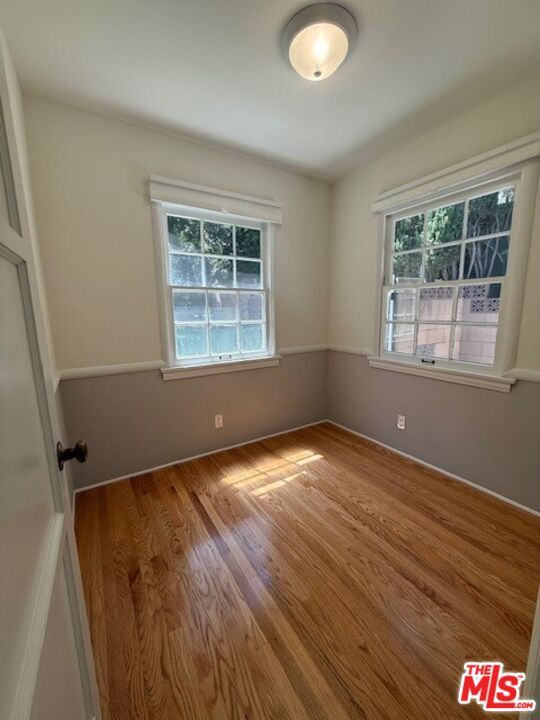 Building Photo - 2515 Canyon Dr