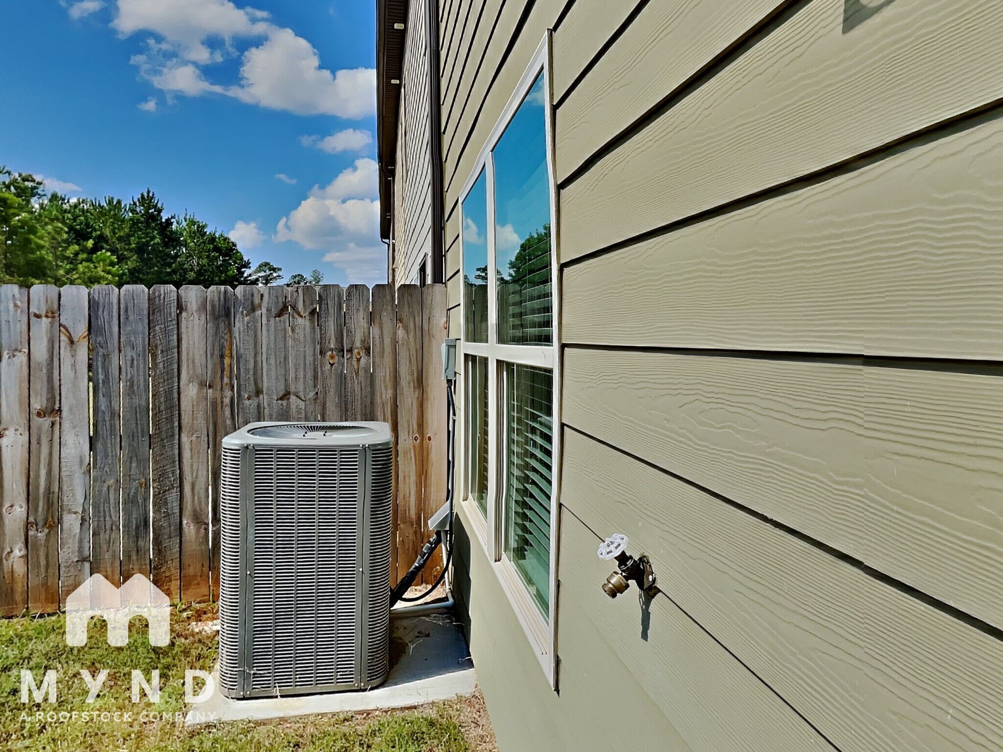 Building Photo - 120 Skipjack Ct