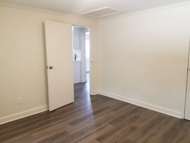 Building Photo - 1911 B Peachtree Street