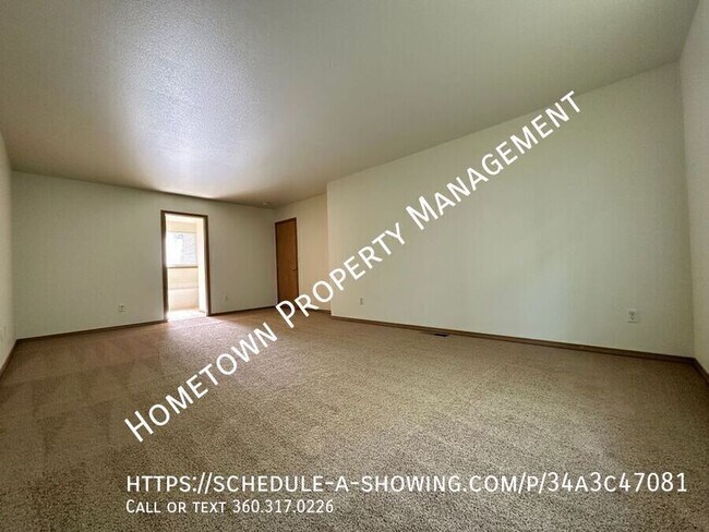 Building Photo - 6763 Steamer Dr SE