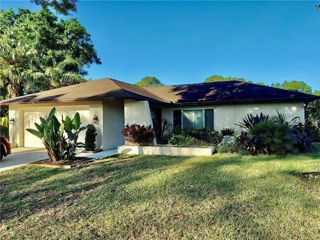 Primary Photo - 3618 Forest Cir