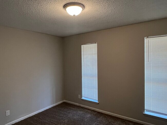 Building Photo - 2715 Jadestone Dr. Sherwood AR 72120