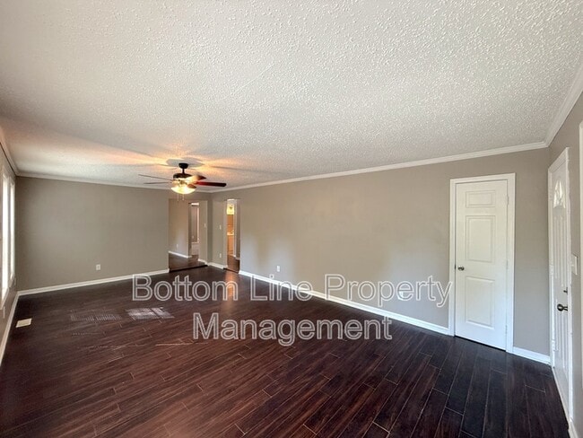 Building Photo - 1011 S Weldon St
