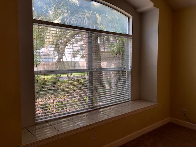 Building Photo - 1710 Ashview Cove